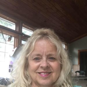 Meet your Posher, Kay